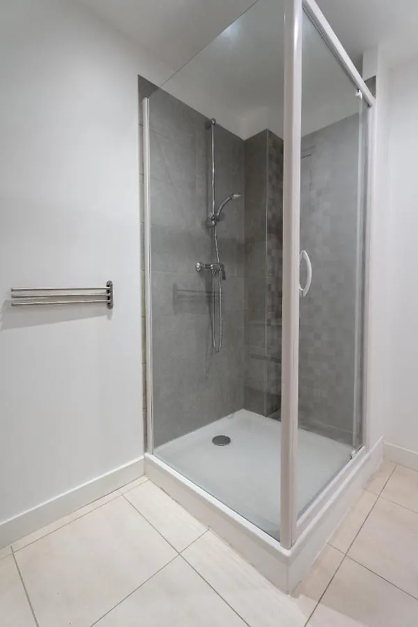 Apartment Esprit Loft & Club Proche Embarcadere Corse Mayol Port Centre Historique Toulon